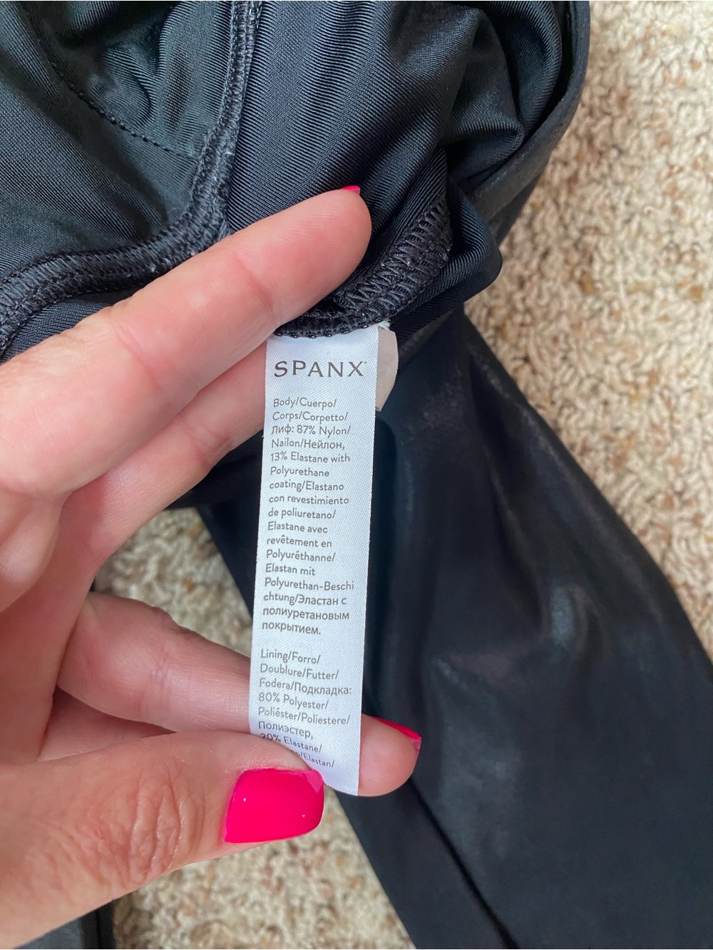 SPANX Black Faux Leather Women’s Leggings/pants - Picture 2 of 4